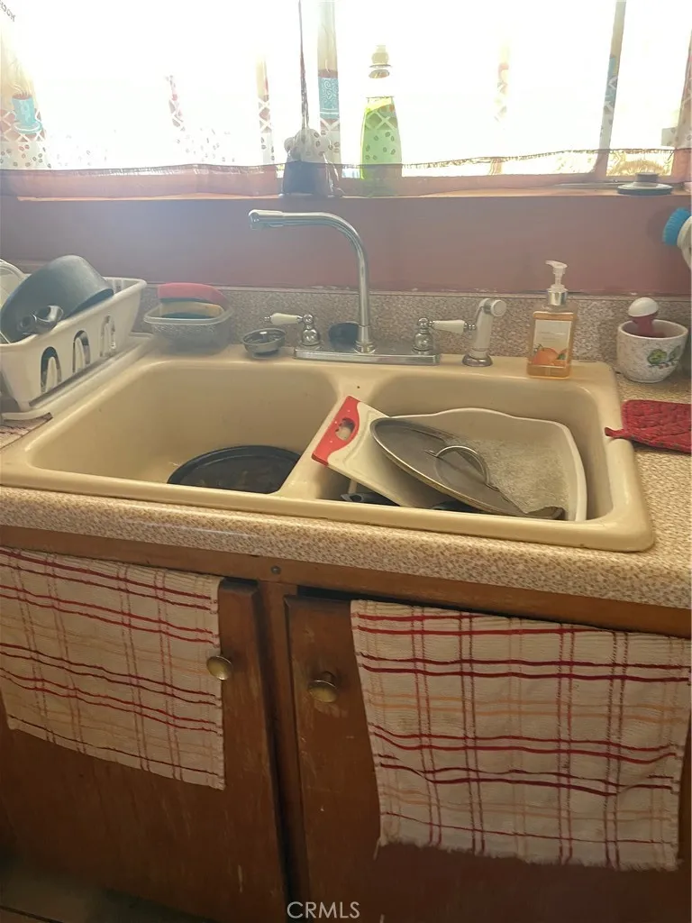 16322 Midway Street, Victorville, California 92395 home-pic-6