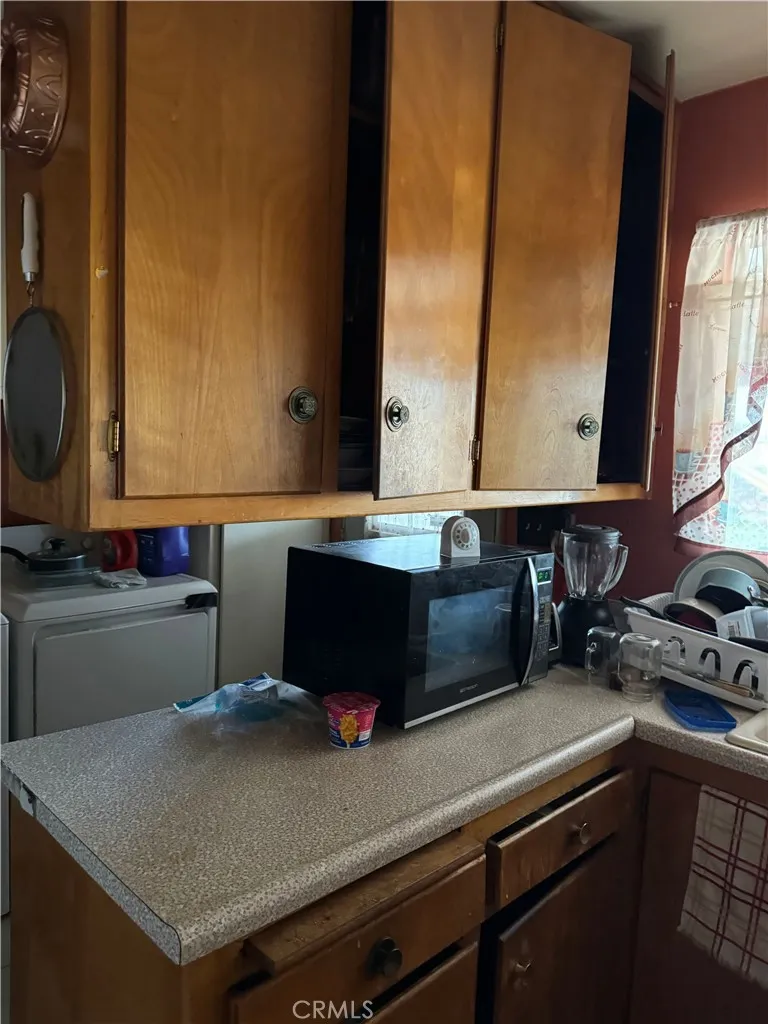16322 Midway Street, Victorville, California 92395 home-pic-5