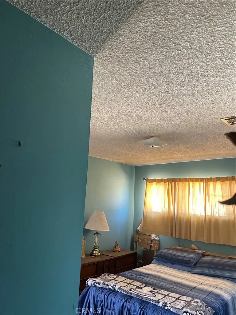 16322 Midway Street, Victorville, California 92395 home-pic-20