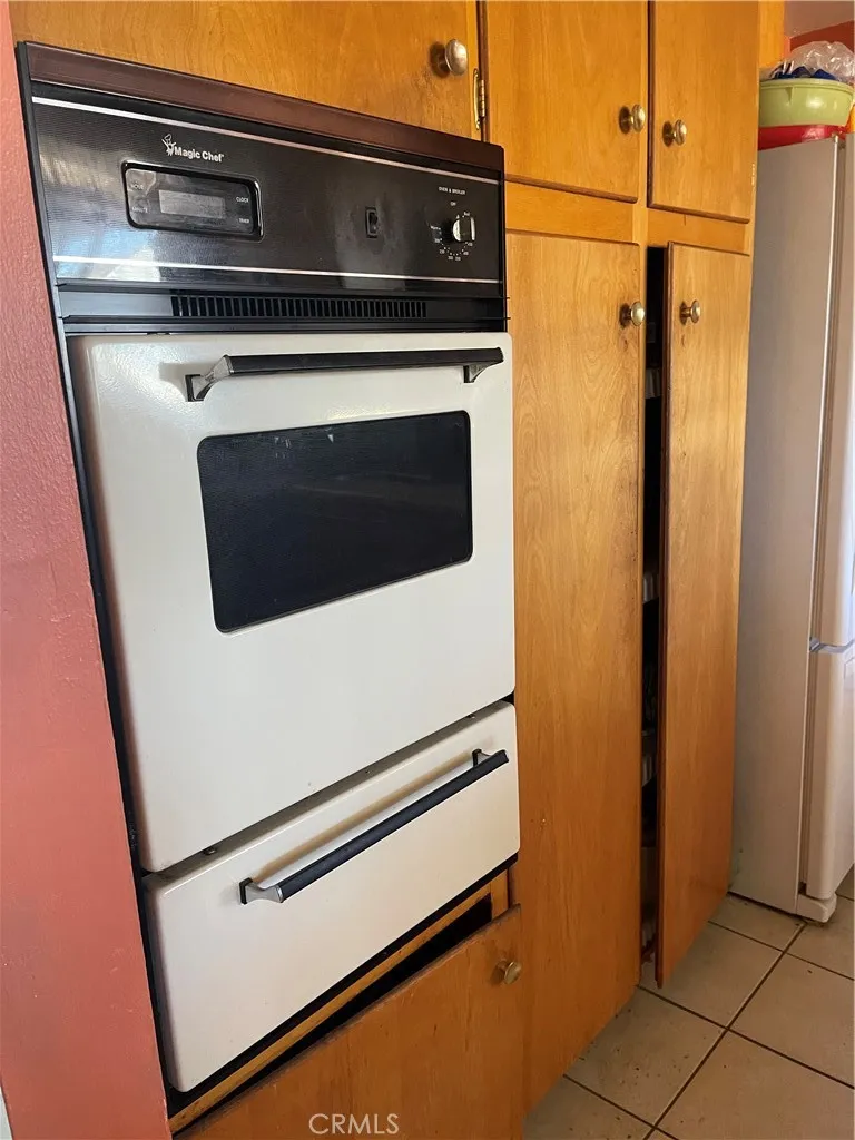 16322 Midway Street, Victorville, California 92395 home-pic-7