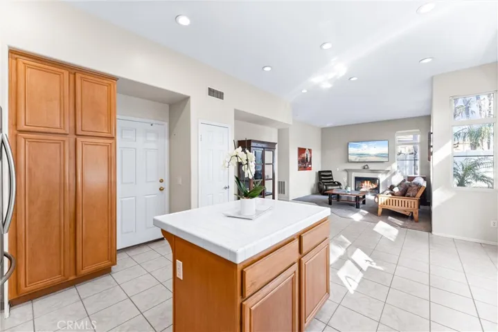 16 Santa Fe, Rancho Santa Margarita, California 92688