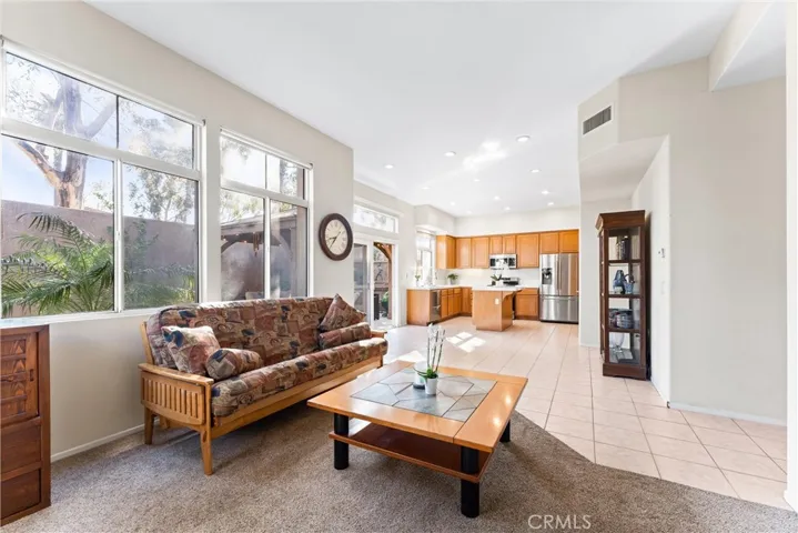 16 Santa Fe, Rancho Santa Margarita, California 92688