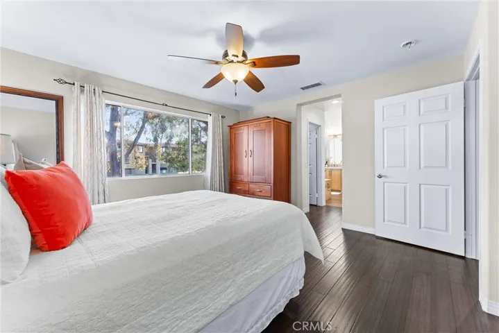16 Santa Fe, Rancho Santa Margarita, California 92688