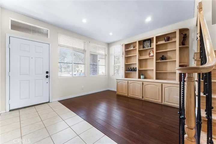 16 Santa Fe, Rancho Santa Margarita, California 92688