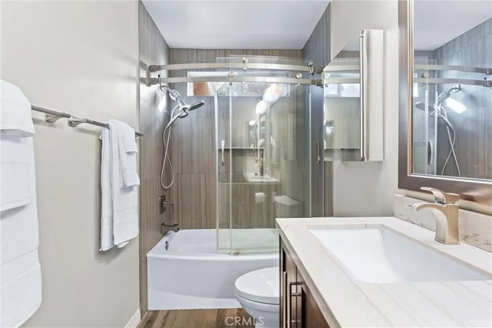 16 Santa Fe, Rancho Santa Margarita, California 92688