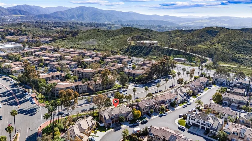 16 Santa Fe, Rancho Santa Margarita, California 92688