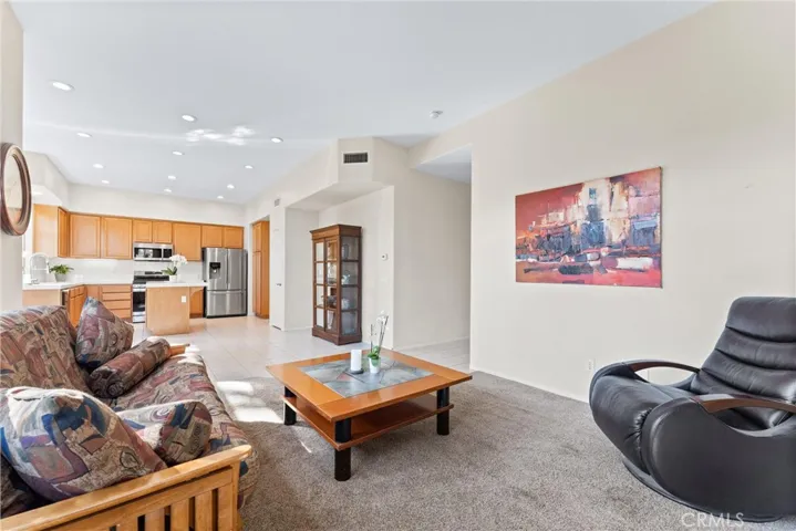 16 Santa Fe, Rancho Santa Margarita, California 92688