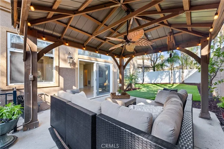 16 Santa Fe, Rancho Santa Margarita, California 92688