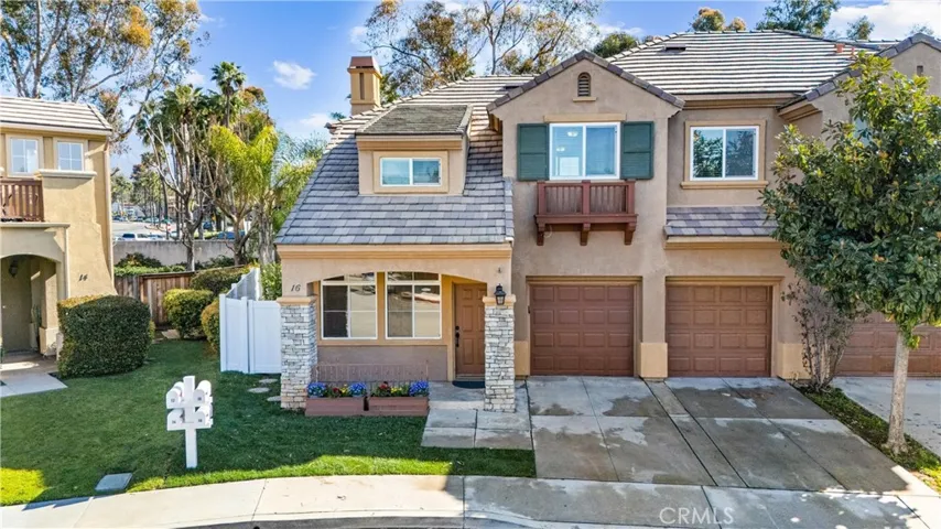 16 Santa Fe, Rancho Santa Margarita, California 92688