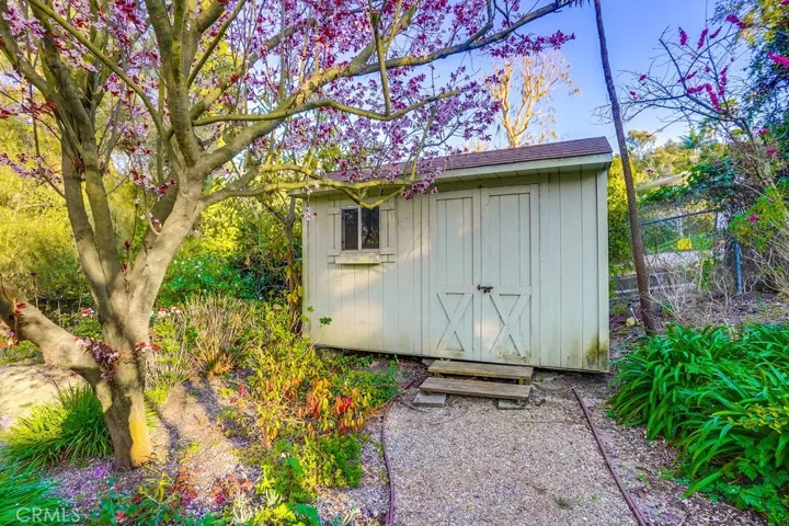 5205 Middlecrest Road, Rancho Palos Verdes, California 90275