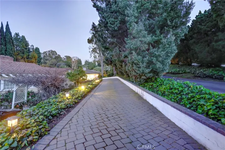 5205 Middlecrest Road, Rancho Palos Verdes, California 90275