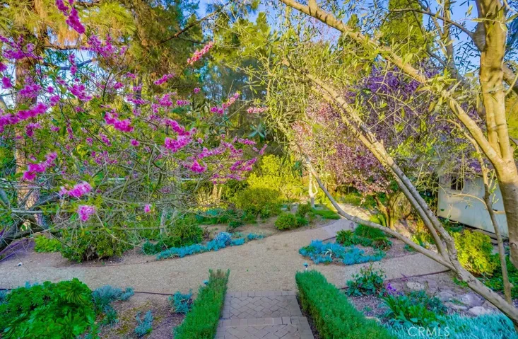 5205 Middlecrest Road, Rancho Palos Verdes, California 90275