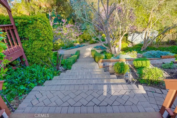 5205 Middlecrest Road, Rancho Palos Verdes, California 90275