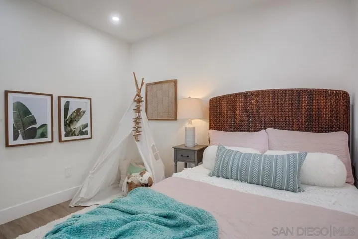 5125 Dawne St, San Diego, California 92117