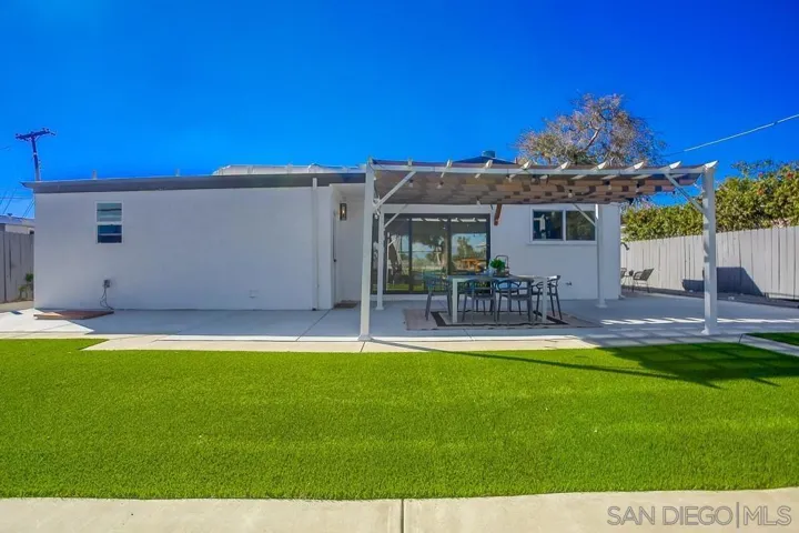 5125 Dawne St, San Diego, California 92117