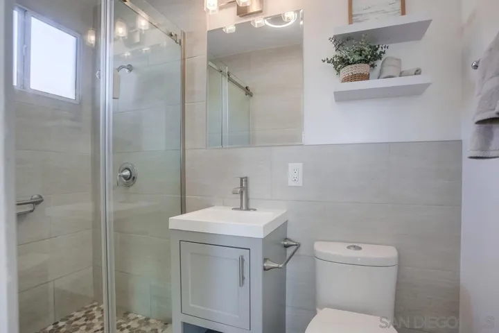 5125 Dawne St, San Diego, California 92117