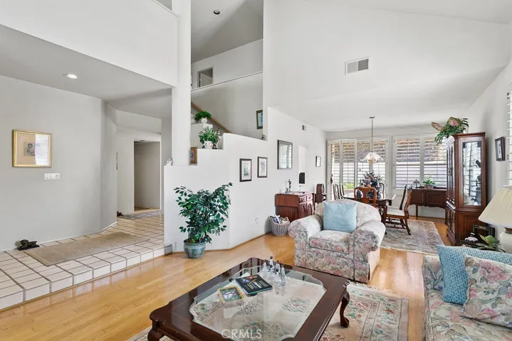 6 Merida, Irvine, California 92614