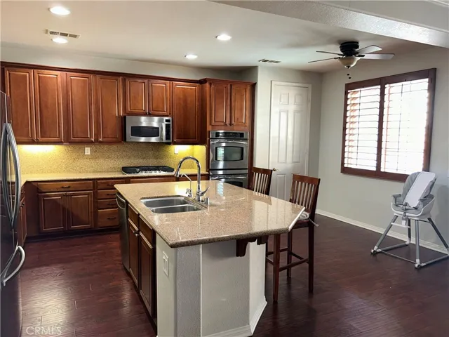 1492 Moonlight Drive, Beaumont, California 92223