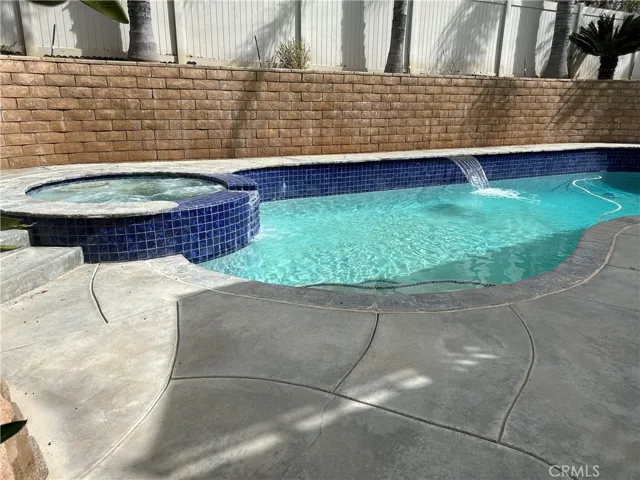 1492 Moonlight Drive, Beaumont, California 92223