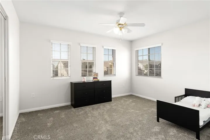 Upstairs bedroom (bedroom 5)
