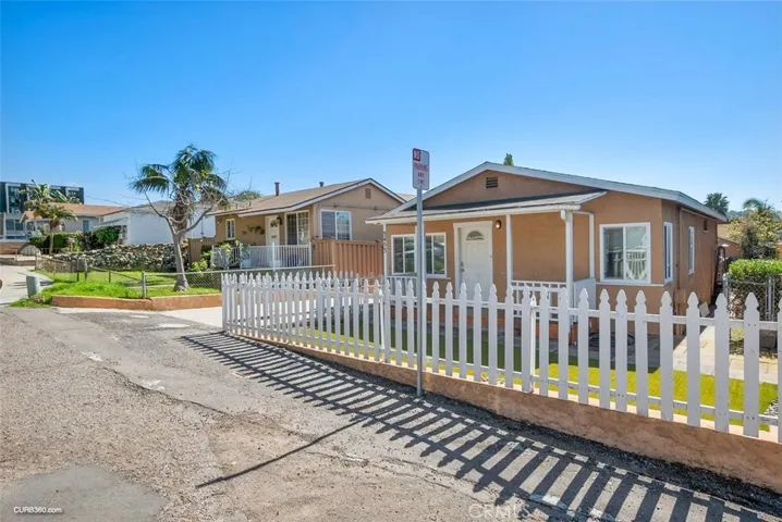5453 Mildred Street, San Diego, California 92110