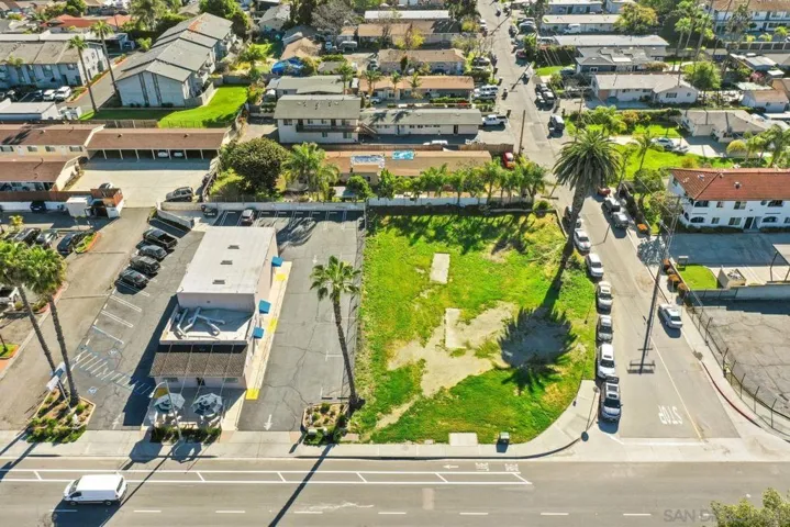 757 N Santa Fe Ave, Vista, California 92083
