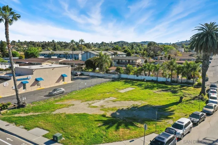 757 N Santa Fe Ave, Vista, California 92083