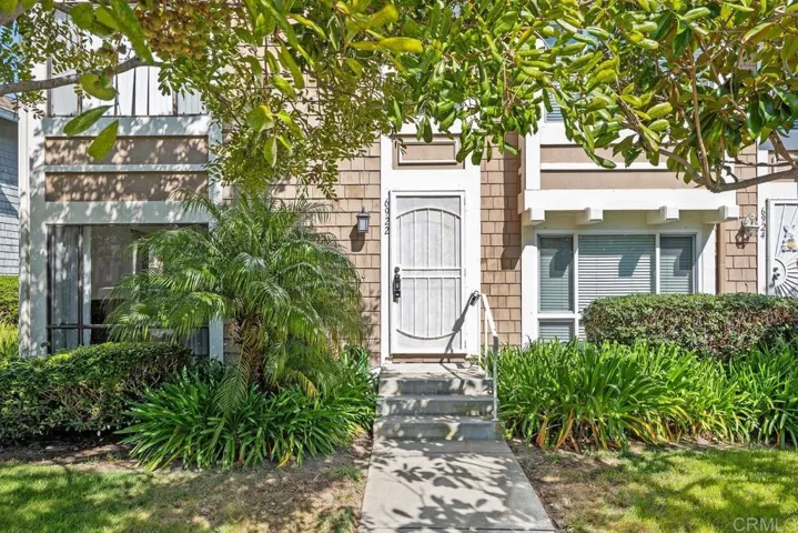 6922 Carnation Drive, Carlsbad, California 92011