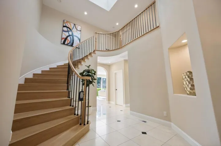 796 Mayview Avenue, Palo Alto, California 94303