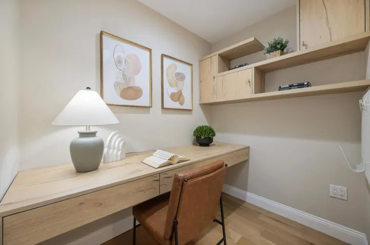 796 Mayview Avenue, Palo Alto, California 94303