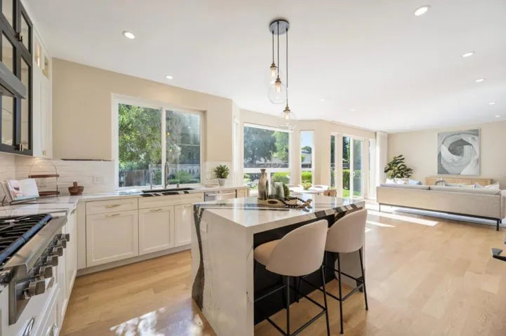 796 Mayview Avenue, Palo Alto, California 94303
