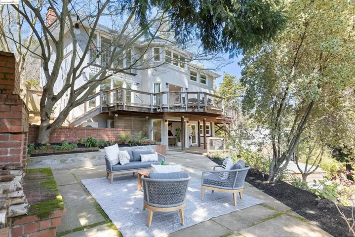 5914 Bruns Ct, Oakland, California 94611
