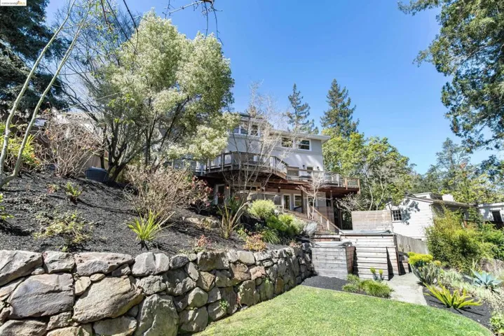 5914 Bruns Ct, Oakland, California 94611