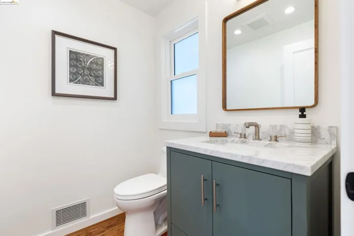 5914 Bruns Ct, Oakland, California 94611