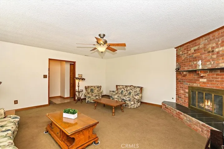 8822 Maple Ave, Fontana, California 92335