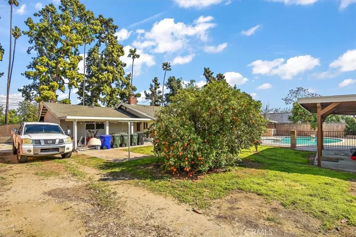 8822 Maple Ave, Fontana, California 92335
