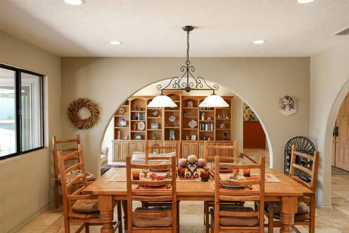 9862 Cielo Vista, Escondido, California 92026