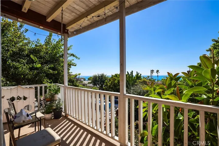 276 Chiquita Street, Laguna Beach, California 92651