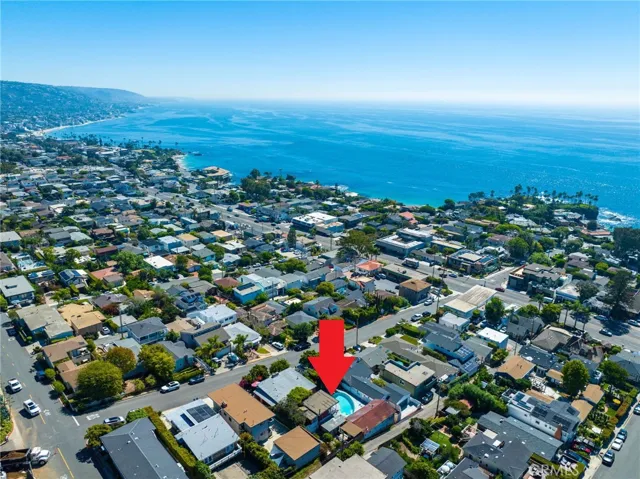 276 Chiquita Street, Laguna Beach, California 92651