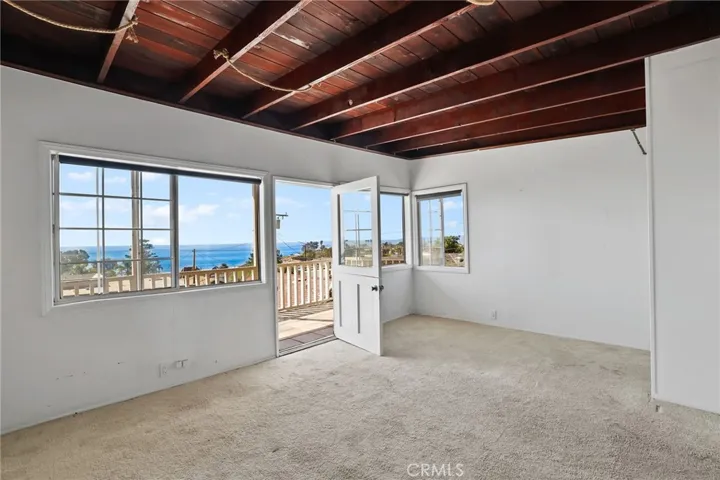 276 Chiquita Street, Laguna Beach, California 92651