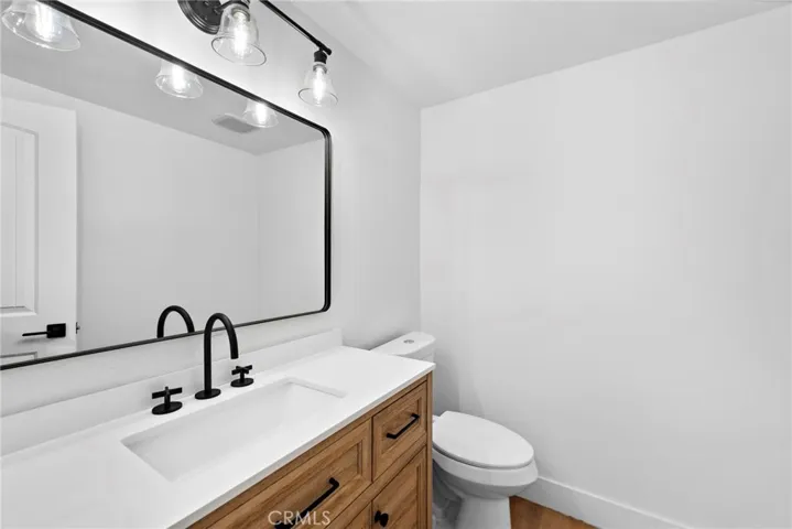 174 S Canyon Woods Road, Anaheim Hills, California 92807