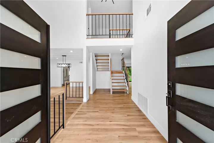 174 S Canyon Woods Road, Anaheim Hills, California 92807
