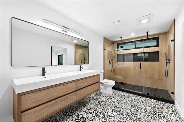 174 S Canyon Woods Road, Anaheim Hills, California 92807