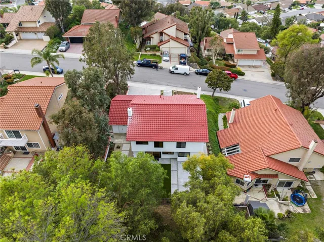 174 S Canyon Woods Road, Anaheim Hills, California 92807