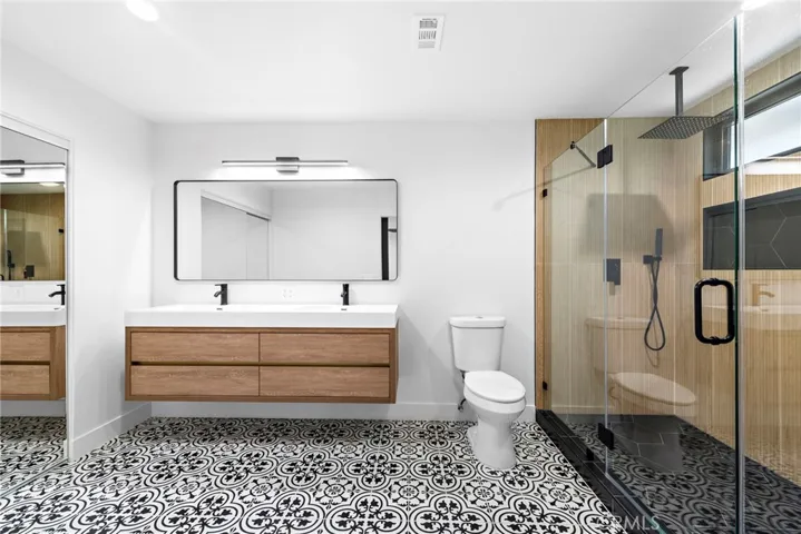 174 S Canyon Woods Road, Anaheim Hills, California 92807
