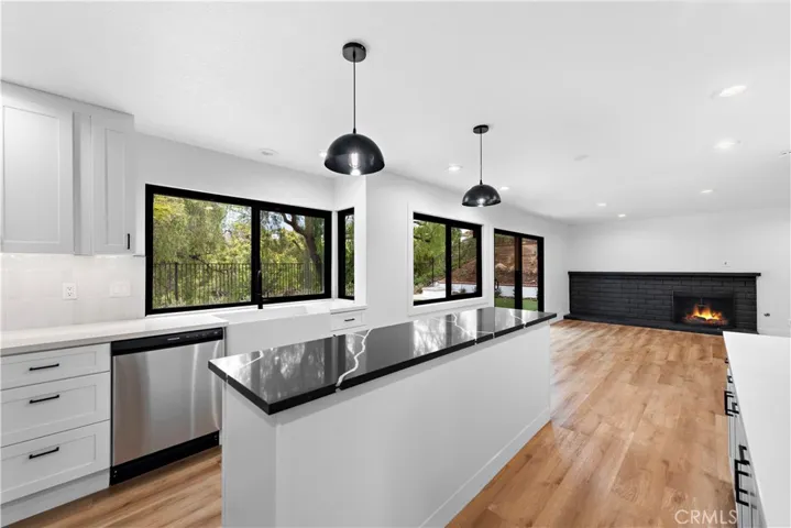 174 S Canyon Woods Road, Anaheim Hills, California 92807