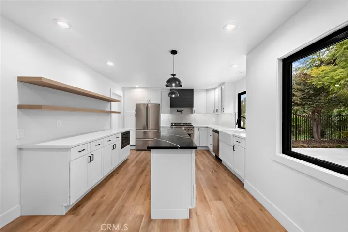 174 S Canyon Woods Road, Anaheim Hills, California 92807