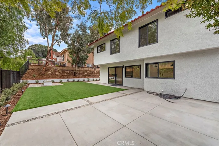 174 S Canyon Woods Road, Anaheim Hills, California 92807