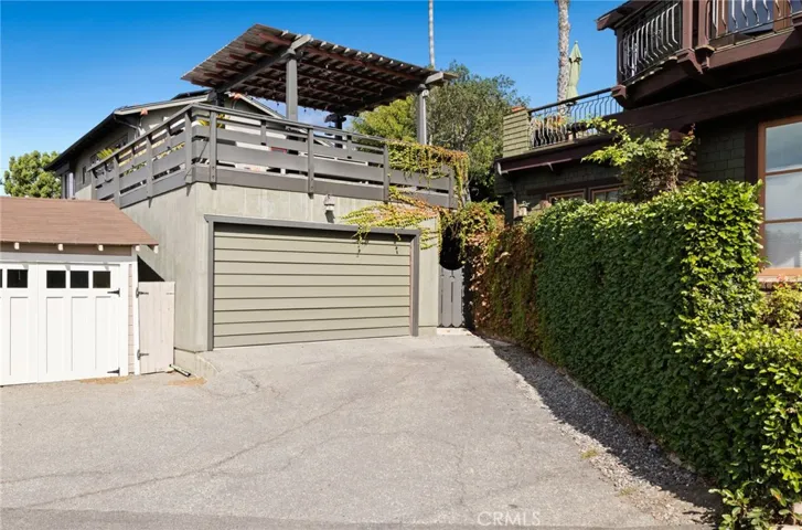 649 Anita Street, Laguna Beach, California 92651