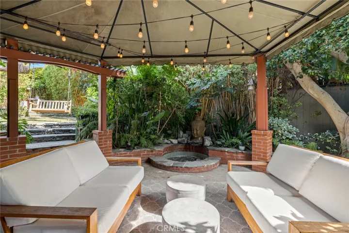 649 Anita Street, Laguna Beach, California 92651